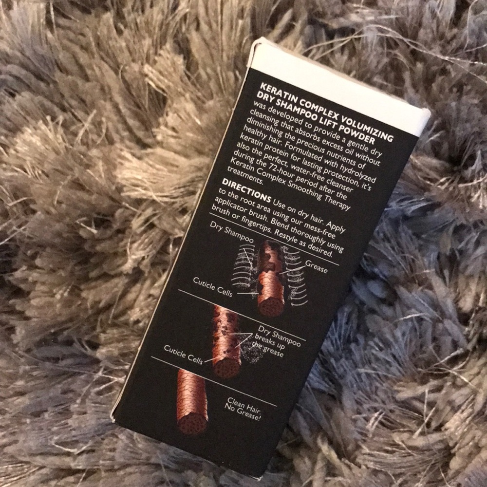 NEW Keratin Complex Volumizing Dry Shampoo Powder - Picture 3 of 5